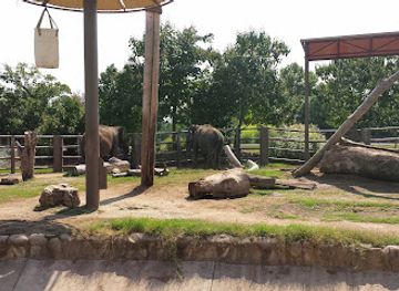 oklahoma/tulsa/landmark/tulsa-zoo