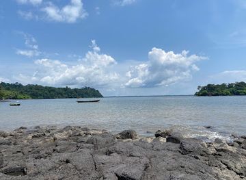 cameroon/bimbia-beach/landmark/bimbia-slave-trade-site