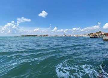 italy/venice-lido/landmark/giardini-della-biennale