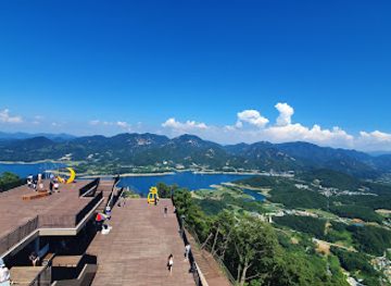 Cheongpung Cable Car