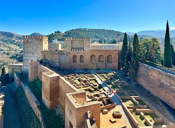 spain/granada/landmark/alcazaba