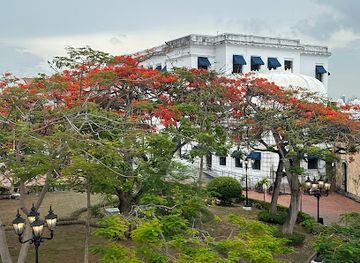 panama/chitre/landmark/monumento-al-canal-de-panama
