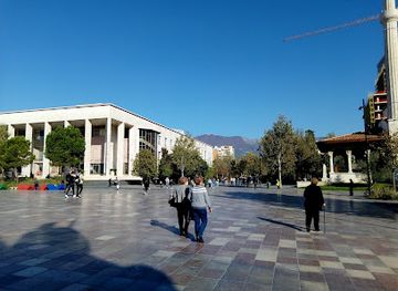 albania/pogradec-region/landmark/skanderbeg-square