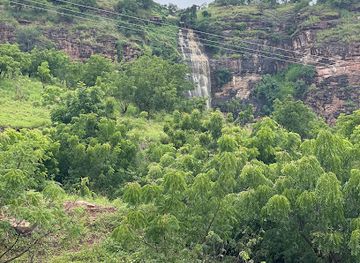 ghana/kwahu/landmark/kwahu-amanfrom-waterfall