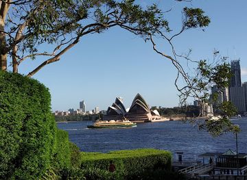 australia/sydney-basin/landmark/jeffrey-street-wharf
