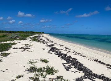 turks-and-caicos-islands/middle-caicos/landmark/haulover-point