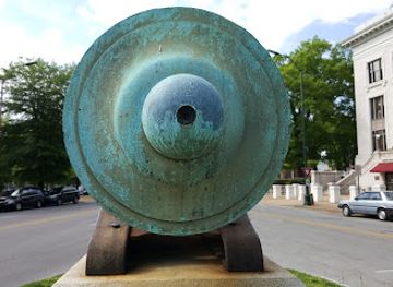 tennessee/chattanooga/landmark/santiago-de-cuba-captured-cannon