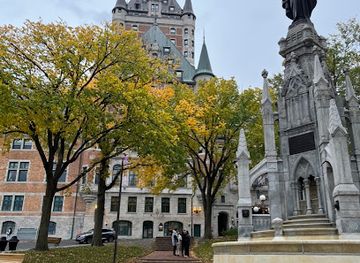 canada/quebec-city/old-quebec/landmark/fountain-monument-of-faith