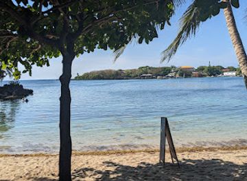 honduras/bay-islands/landmark/pura-vida-roatan