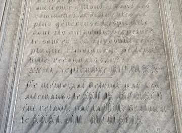 belgium/mons/landmark/porche-commemorative-de-la-guerre