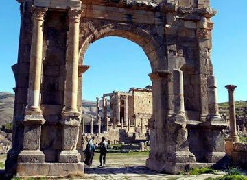 algeria/tidikelt/landmark/triumphal-arch