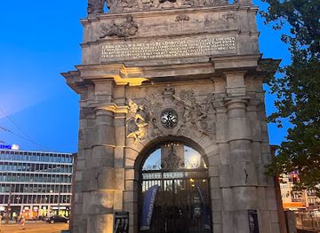 poland/szczecin-lagoon/landmark/harbour-gate