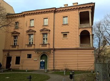 poland/krakow/landmark/palac-puslowskich