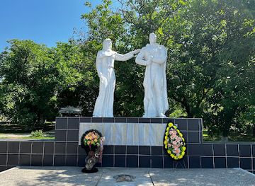romania/moldavia/landmark/the-monument-to-the-moldovan-heroes-fallen-in-the-second-world-war