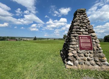 canada/northern-canada/landmark/fort-edward-national-historic-site