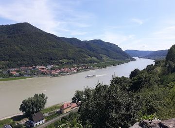 austria/wachau/landmark/weingut-hermenegild-mang
