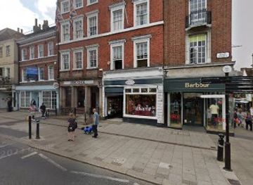 united-kingdom/windsor/landmark/h-g-wells-white-plaque