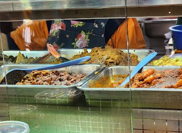 singapore/jurong/landmark/latiffa-huri-famous-nasi-lemak