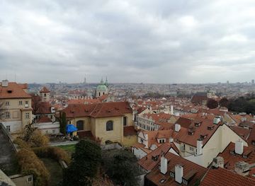 czechia/central-bohemia/landmark/the-golden-lane