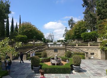Greystone Mansion & Gardens: The Doheny Estate