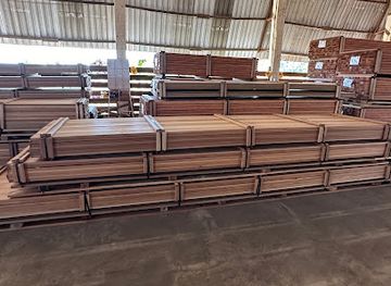 suriname/brokopondo/landmark/brokopondo-lake-wood-n-v-factory