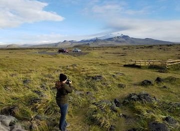iceland/snafellsbar-area/landmark/irskrabrunnur