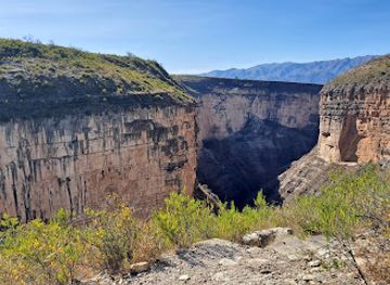 bolivia/santa-cruz-lowlands/landmark/parque-nacional-torotoro