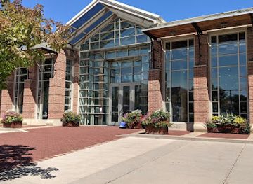 wisconsin/sheboygan/landmark/john-michael-kohler-arts-center