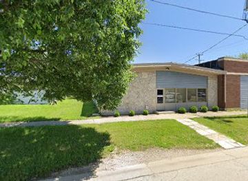 illinois/rockford/landmark/special-t-engraving-gifts