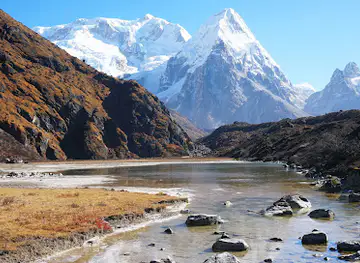 Lapsang Pokhari