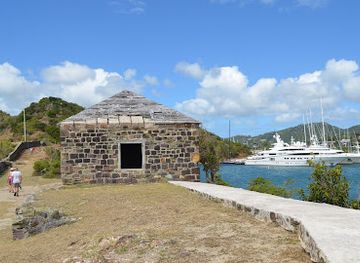 antigua-and-barbuda/bolands/landmark/fort-berkeley