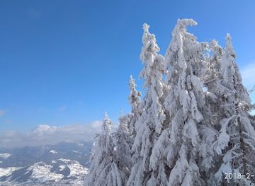 ukraine/trostyan/landmark/ohlyadovyy-maydanchyk-hora-trostyan