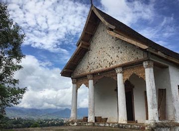 laos/luang-prabang/landmark/wat-chomphet