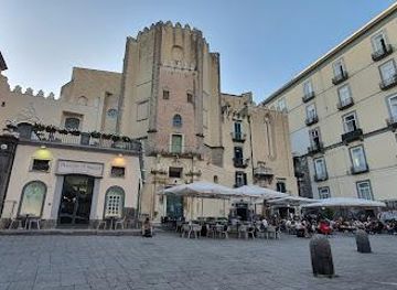 italy/pompeii/landmark/piazza-luigi-miraglia