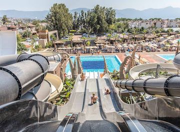 turkiye/kusadasi/long-beach/landmark/tortuga-pirate-island-theme-water-park