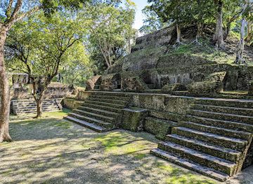 belize/belize-district/landmark/cahal-pech-archaeological-reserve