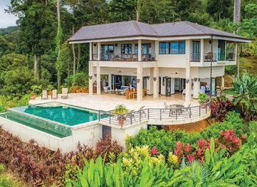 jamaica/ocho-rios/landmark/eight-rivers