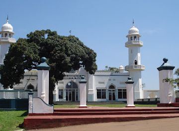 uganda/western-region/landmark/kibuli-mosque