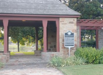 texas/dallas/landmark/samuel-david-dealey-jr-texas-state-historical-marker