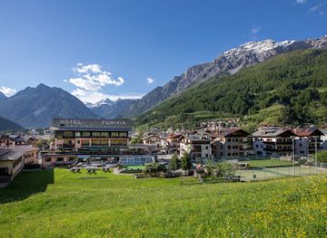 italy/bormio/landmark/hotel-funivia