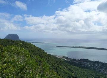 mauritius/flic-en-flac/landmark/taxi-a-maurice