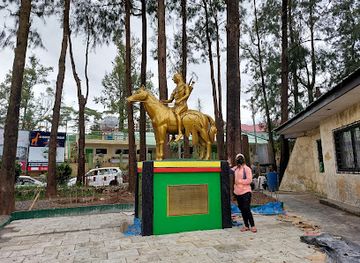 philippines/baguio/wright-park/landmark/baguio-apaches-garden-at-wright-park