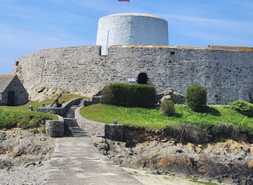 guernsey/st-anne/landmark/fort-grey-shipwreck-museum