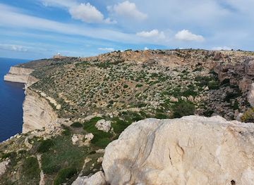 malta/dingli-cliffs/landmark/gebel-ciantar-window
