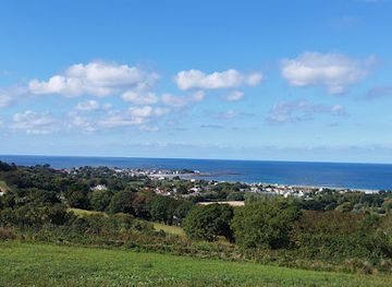 guernsey/st-peter-port-waterfront/landmark/king-s-mills-viewpoint-le-grantez-mill