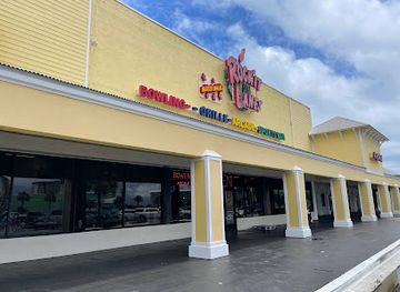 florida/panama-city-beach/landmark/rock-it-lanes