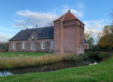 netherlands/north-brabant/landmark/castle-tongelaar