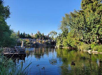 california/anaheim/disneyland-resort/landmark/star-wars-rise-of-the-resistance