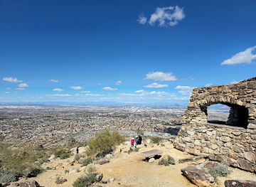 arizona/sonoran-desert/landmark/south-mountain-park-and-preserve