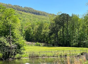 tennessee/chattanooga-valley/landmark/reflection-riding-arboretum-nature-center